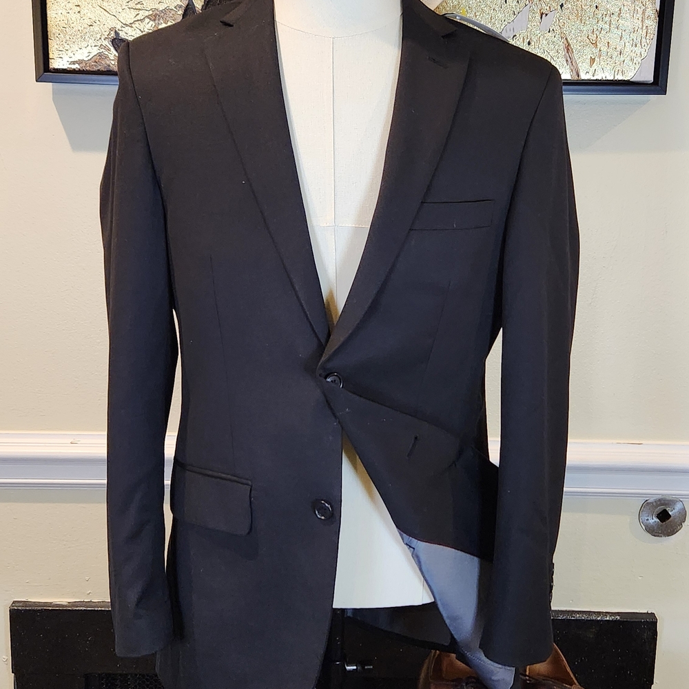 Wilke Rodriguez Slim fit Suit, Black/ 2 Piece Size blazer 38, Pant 32